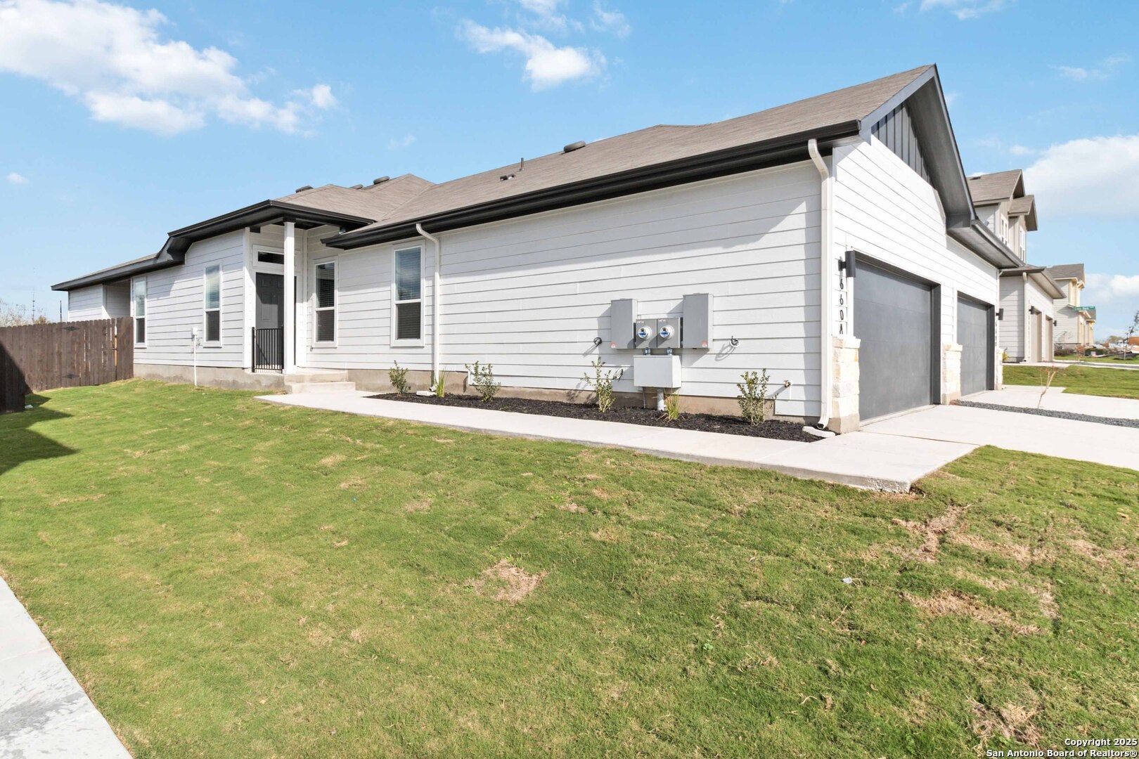 547 Cross Barn