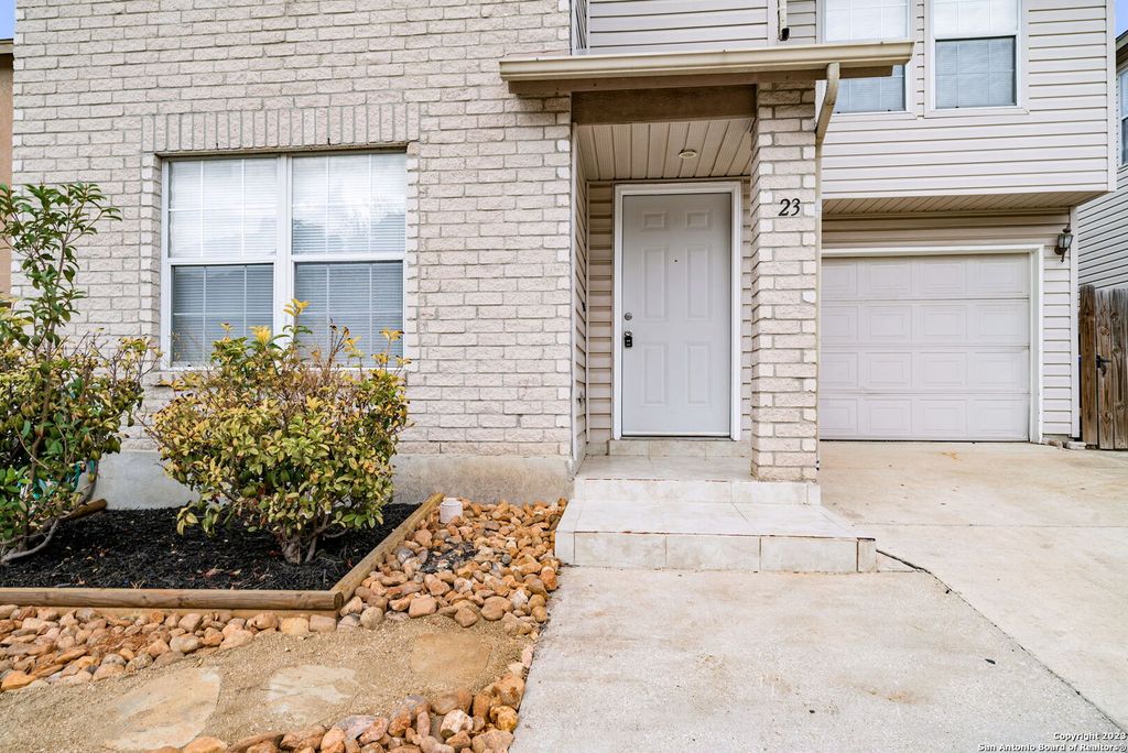 Photo of 23 Badgers Hills, San Antonio, TX 78238 (MLS # 1938306)