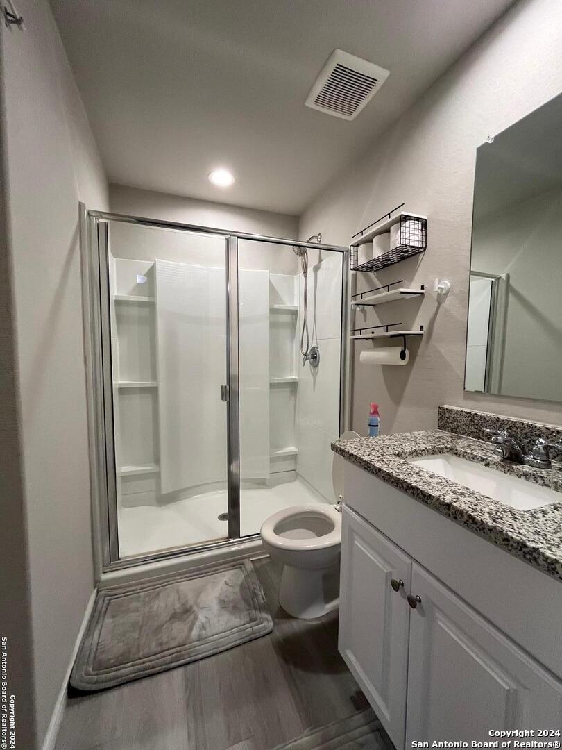 7404 elm trail