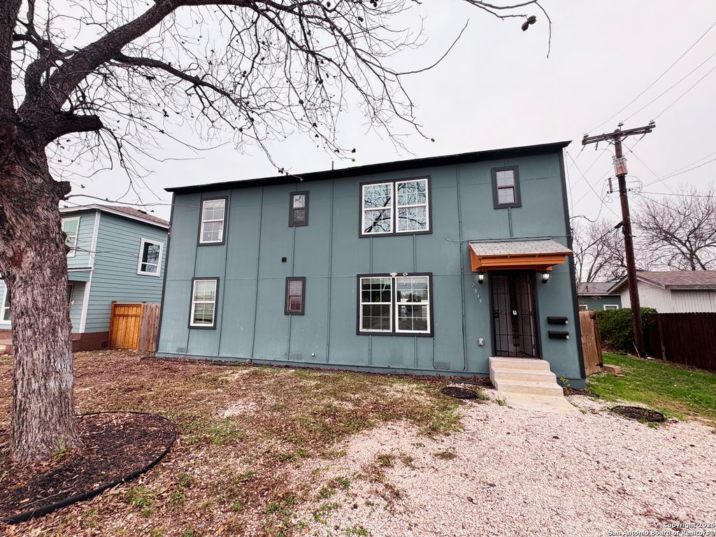 Photo of 2815 S Pine, San Antonio, TX 78210 (MLS # 1932953)