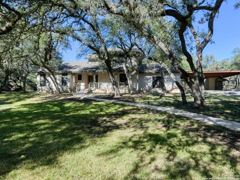 7743 Mountain Trail Boerne TX 78015