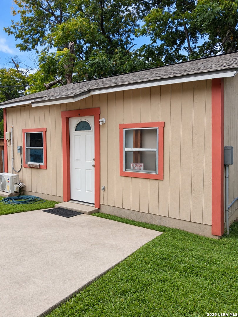 Photo of 1915 Pasadena, San Antonio, TX 78201 (MLS # 2018163)