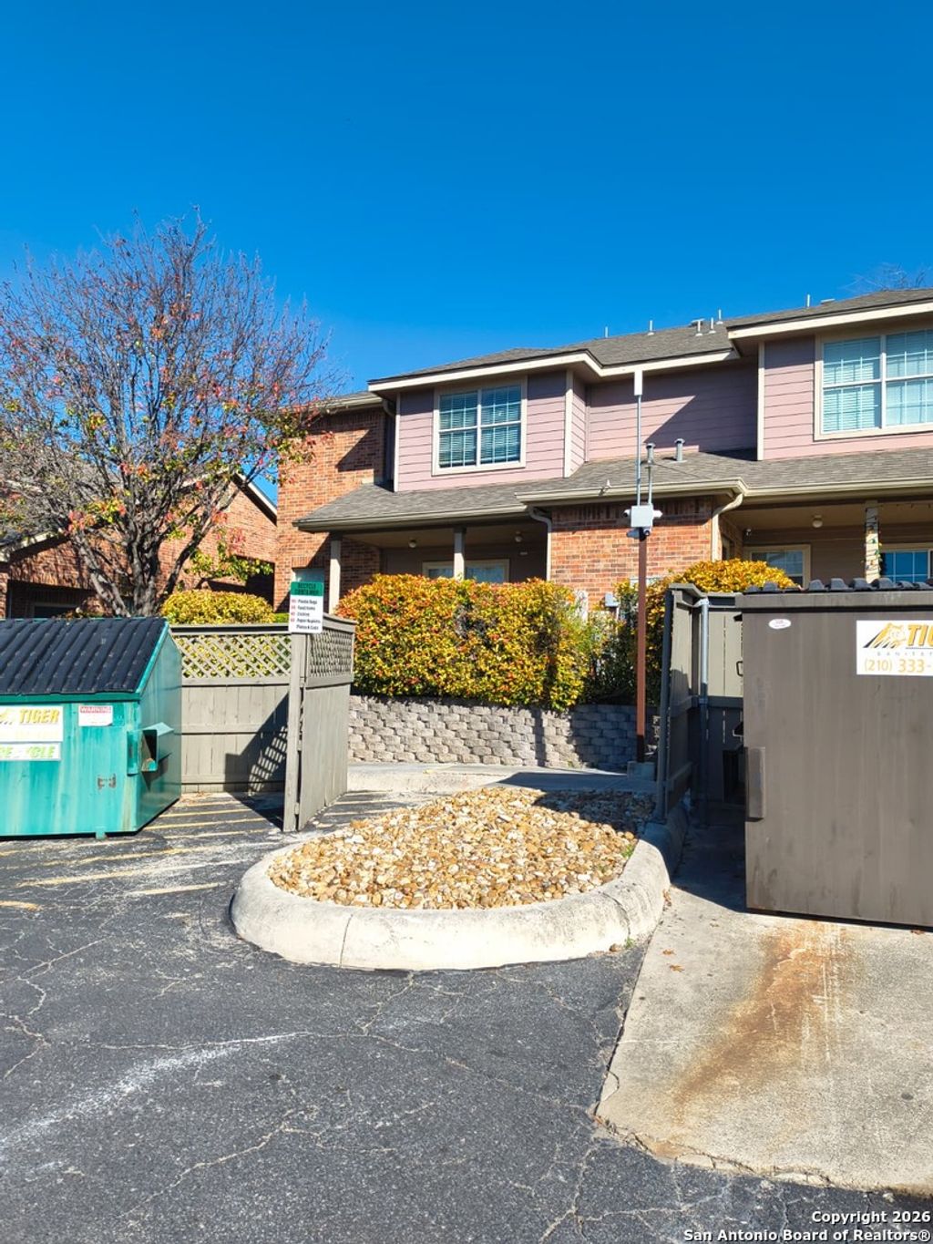 Photo of 127 CHAPEL HILL CIR, San Antonio, TX 78040 (MLS # 1931832)