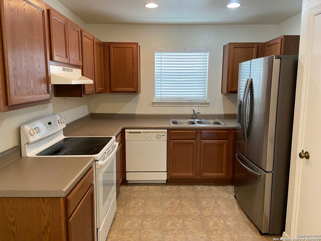 Photo of 3318 MARBLE SPUR, San Antonio, TX 78245 (MLS # 1909491)