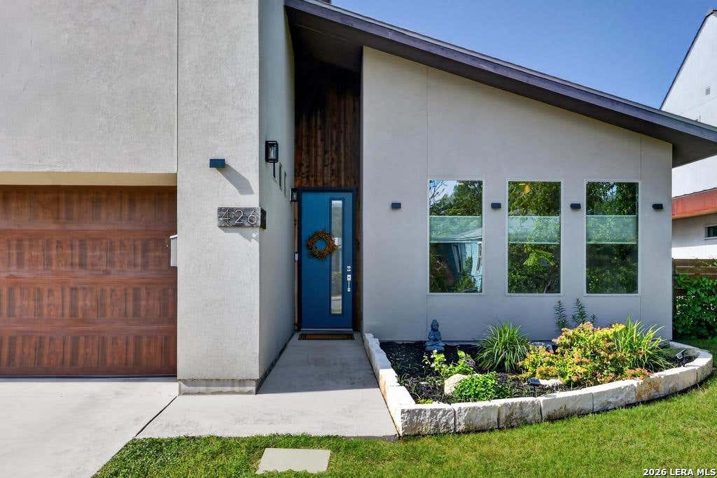 Photo of 426 E Fest, San Antonio, TX 78204 (MLS # 2003218)