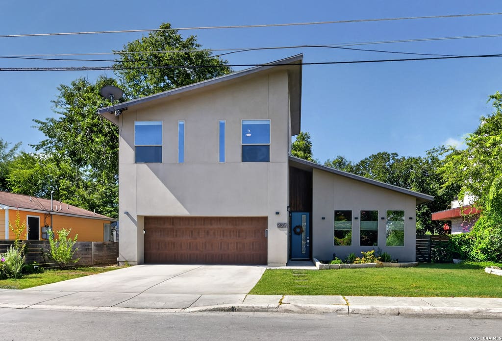Photo of 426 E Fest, San Antonio, TX 78204 (MLS # 2003218)