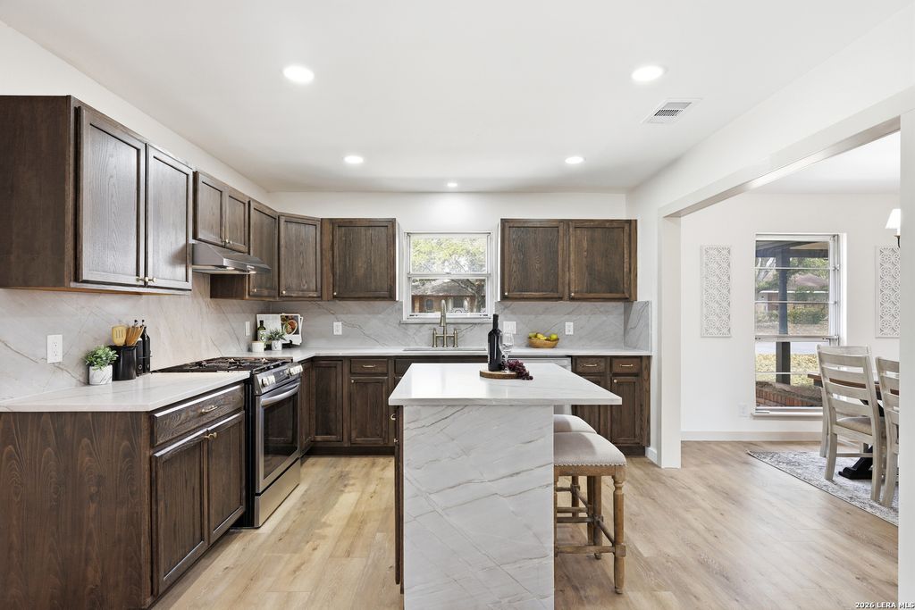 Photo of 426 Zephyr, Windcrest, TX 78239 (MLS # 1943748)