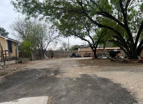 234 Azucena San Antonio TX 78237