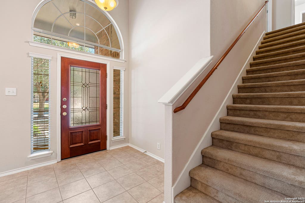 Photo of 204 FIREBIRD RUN, Cibolo, TX 78108 (MLS # 2010124)
