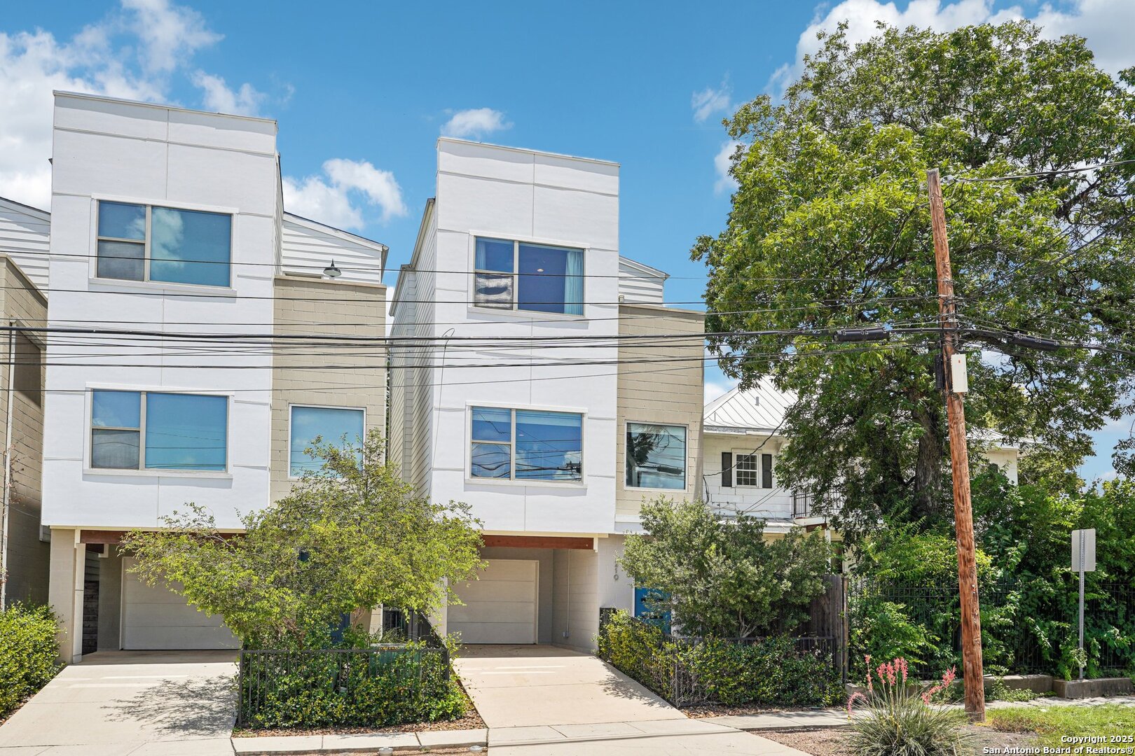 219 laurel