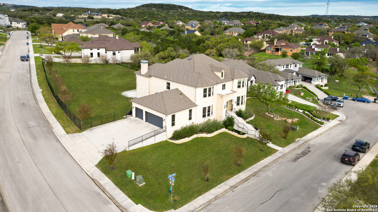 25203 Spider Rock