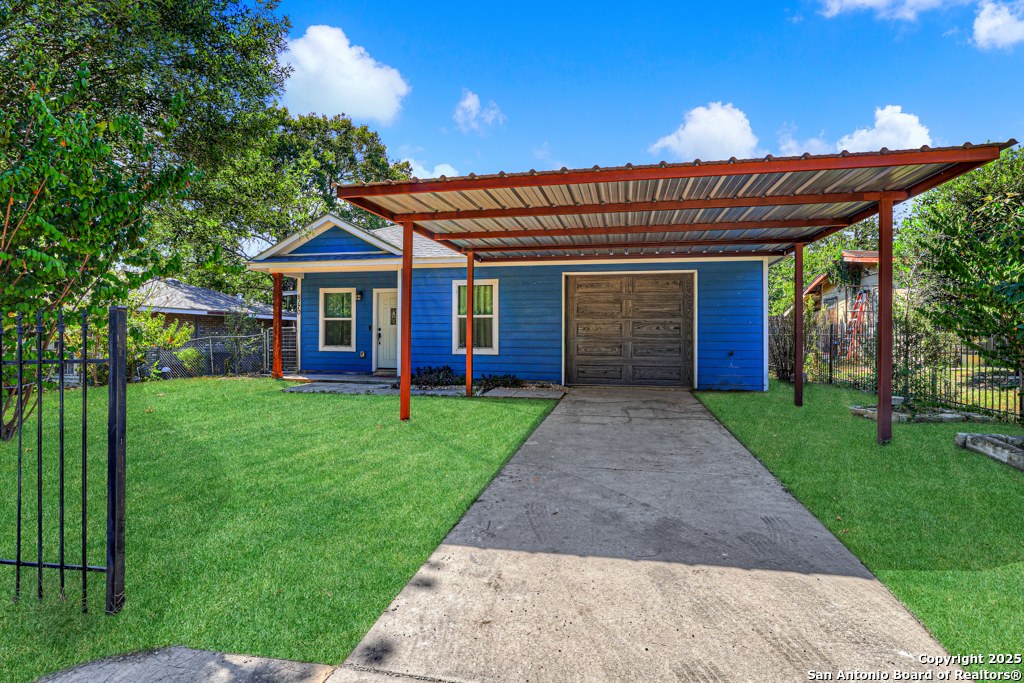 5170 Village Green