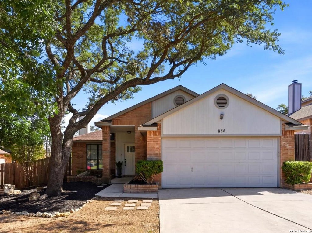 Photo of 858 Amberstone, San Antonio, TX 78258 (MLS # 1970930)
