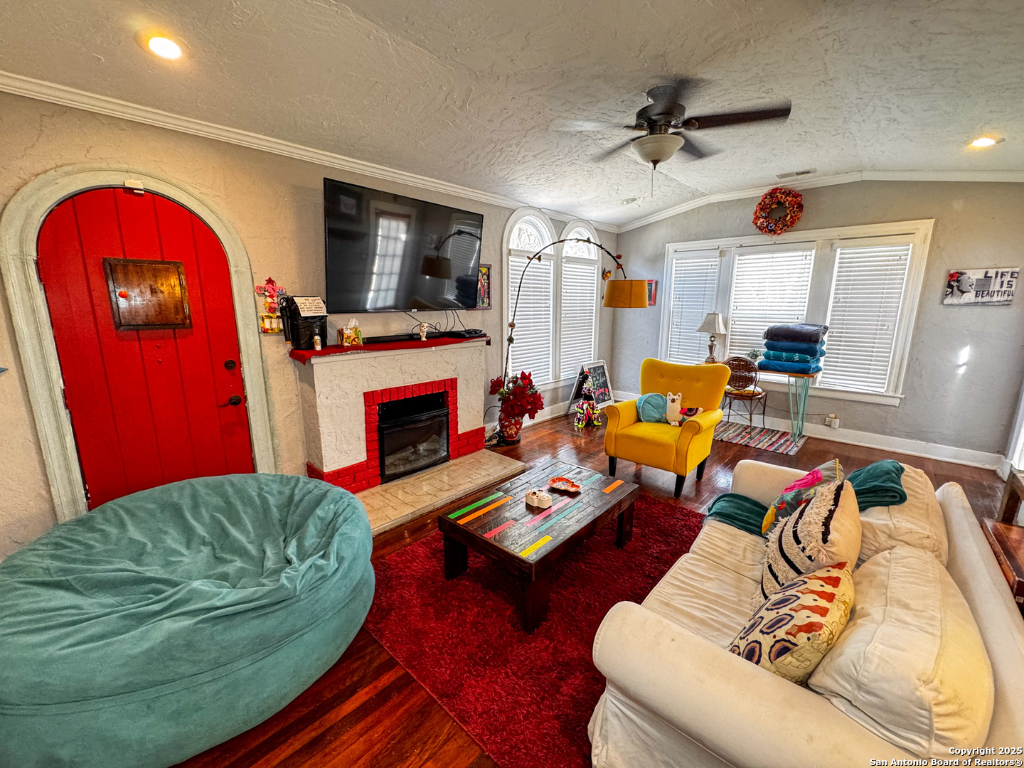1502 W Rosewood Ave.