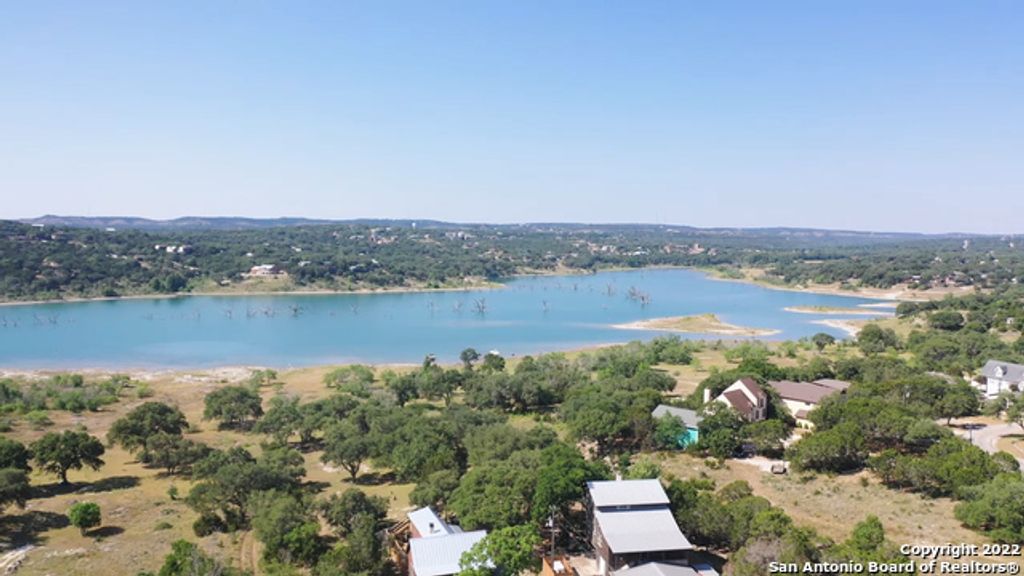 Photo of 675 Hummingbird, Canyon Lake, TX 78133 (MLS # 1897680)