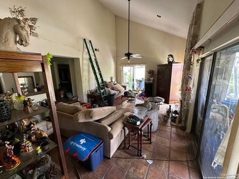 11818 BUTTON WILLOW CV San Antonio TX 78213