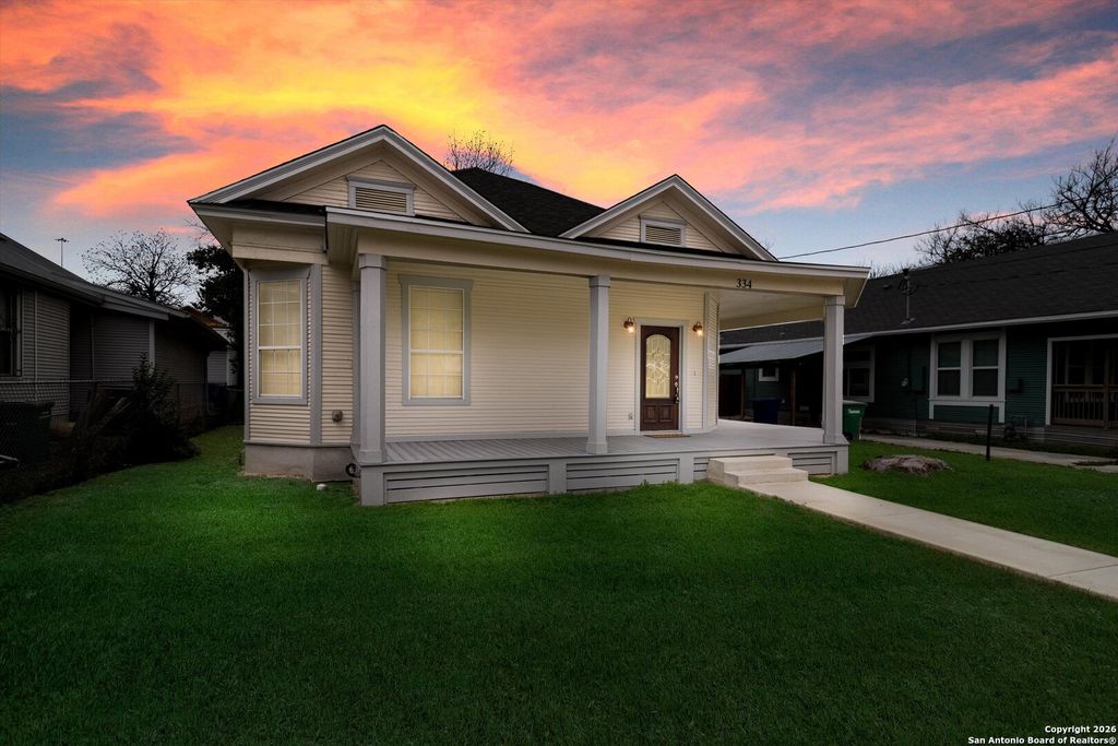 Photo of 334 whittier, San Antonio, TX 78210 (MLS # 1932606)