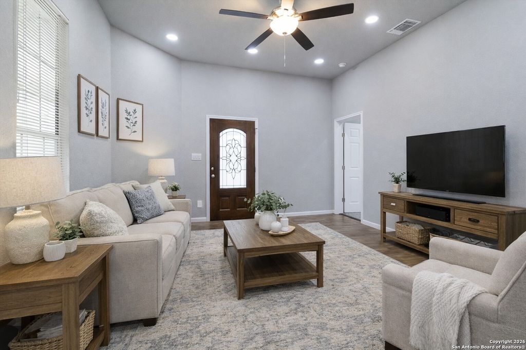 Photo of 334 whittier, San Antonio, TX 78210 (MLS # 1932606)