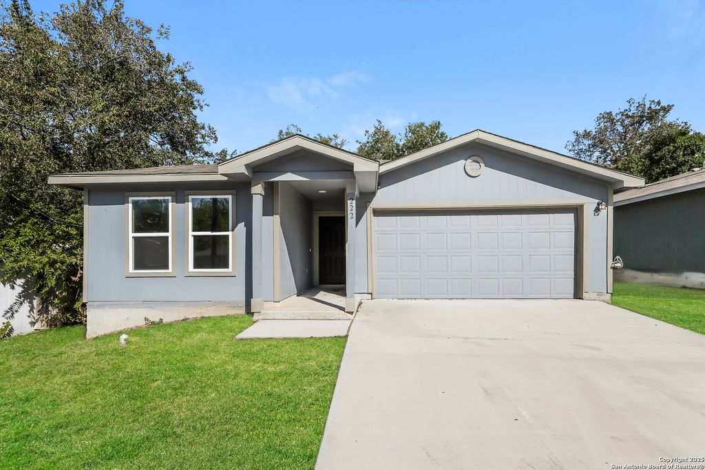 Photo of 222 garcia, Seguin, TX 78155 (MLS # 1923588)