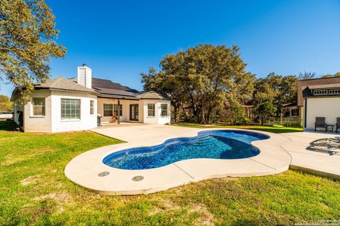 15204 Flying Circle Helotes TX 78023