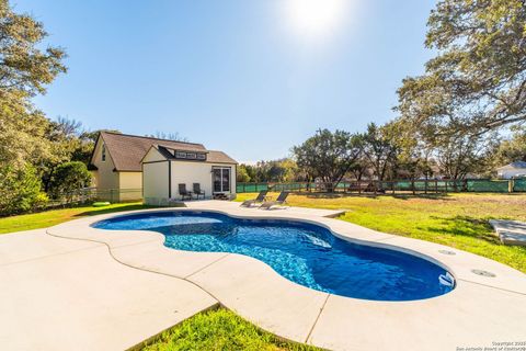 A home in Helotes