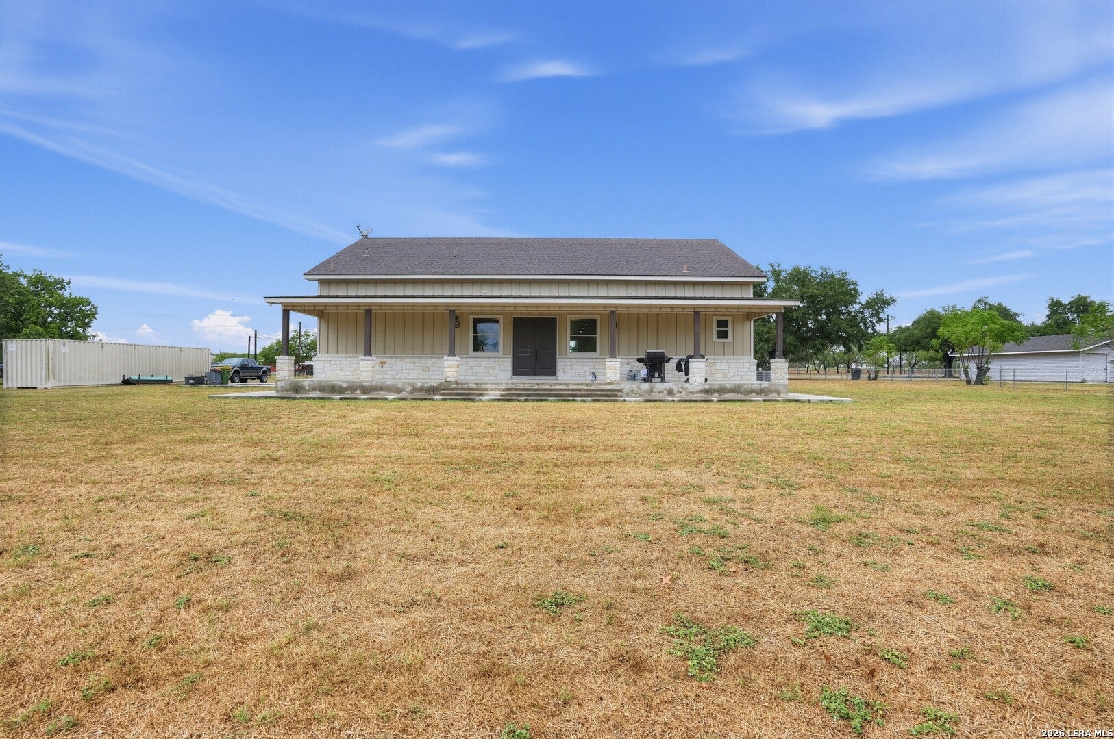 105 OAK VIEW DR
