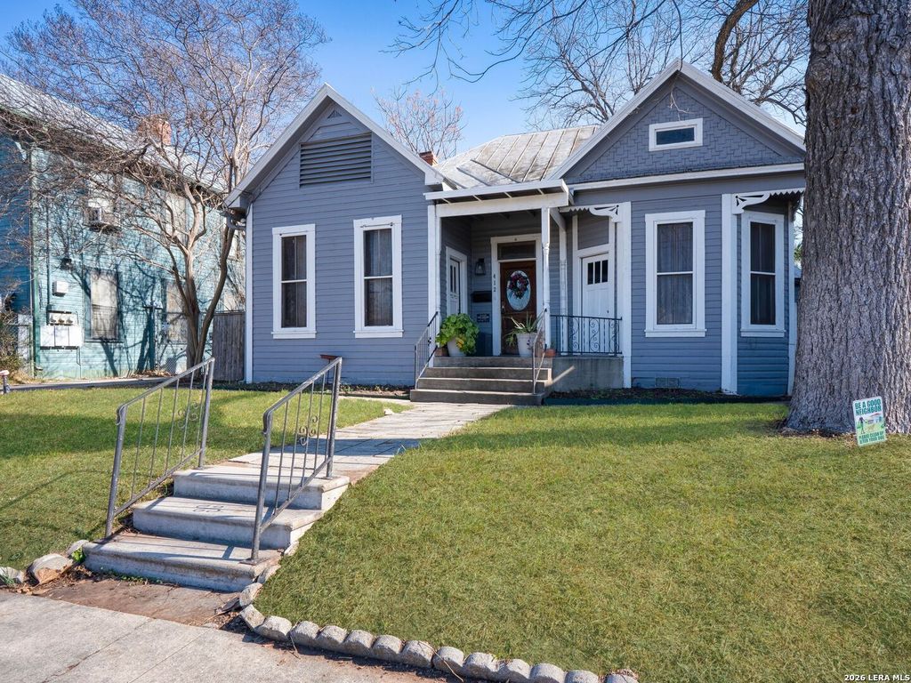 Photo of 412 Dallas Street, San Antonio, TX 78215 (MLS # 1943019)