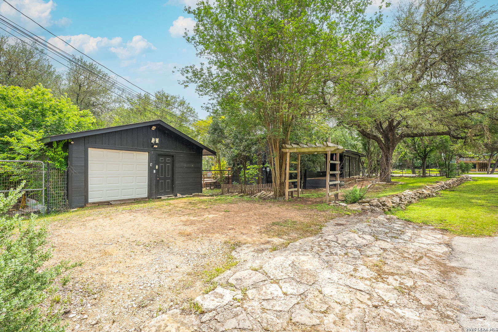 507 TWIN ELM DR