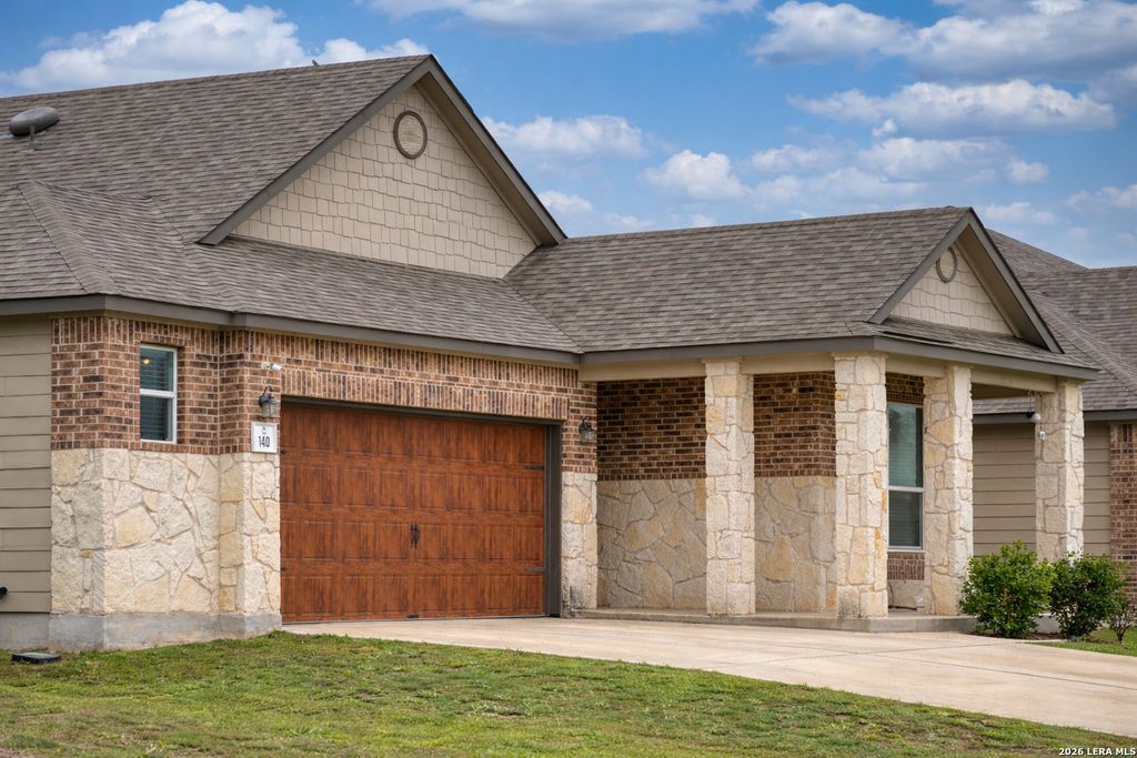 Photo of 140 MAROON LN, Kyle, TX 78640 (MLS # 1958267)