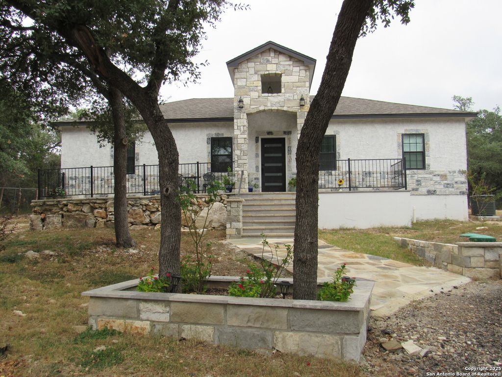 Photo of 28326 Bonn Mountain, San Antonio, TX 78260 (MLS # 1788846)