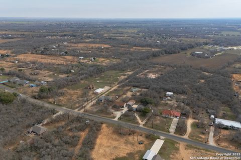 A home in Atascosa