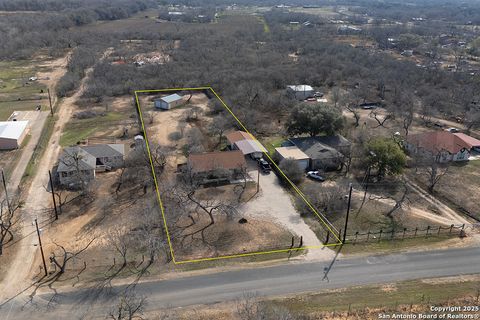 A home in Atascosa