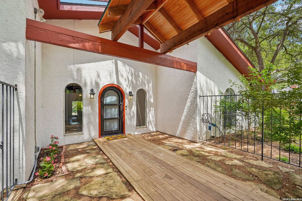 Photo of 20632 Timber Rose Dr, Garden Ridge, TX 78266 (MLS # 1968270)
