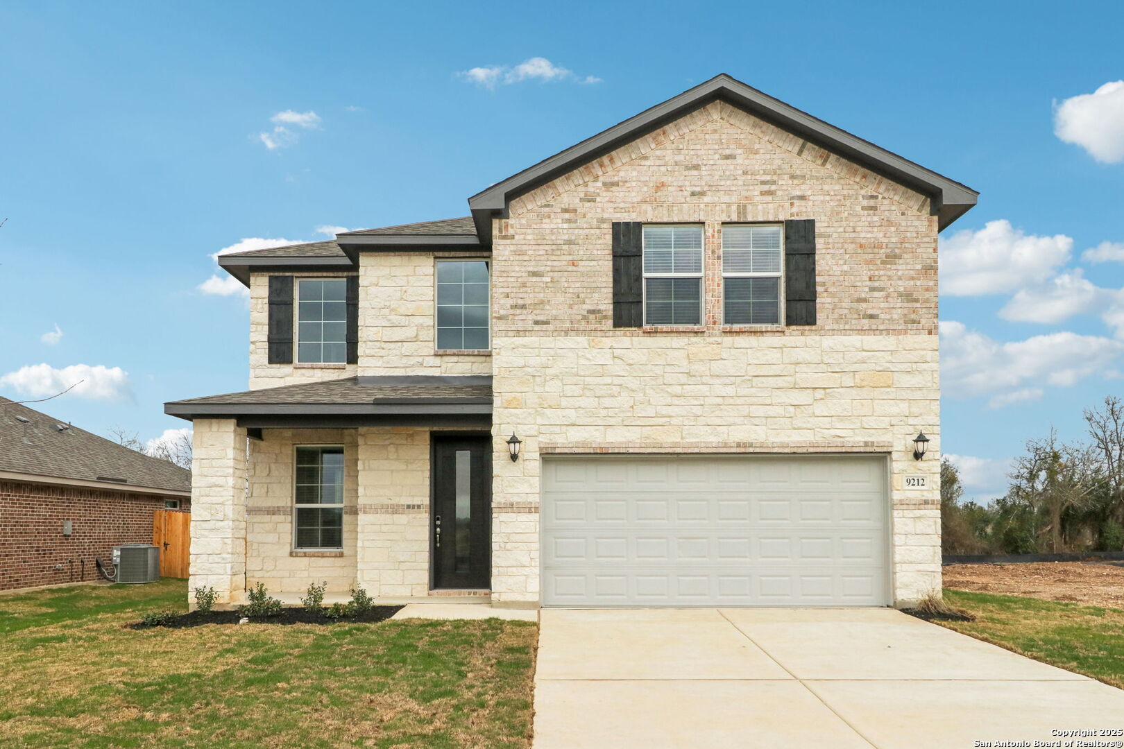 9212 Carmel View