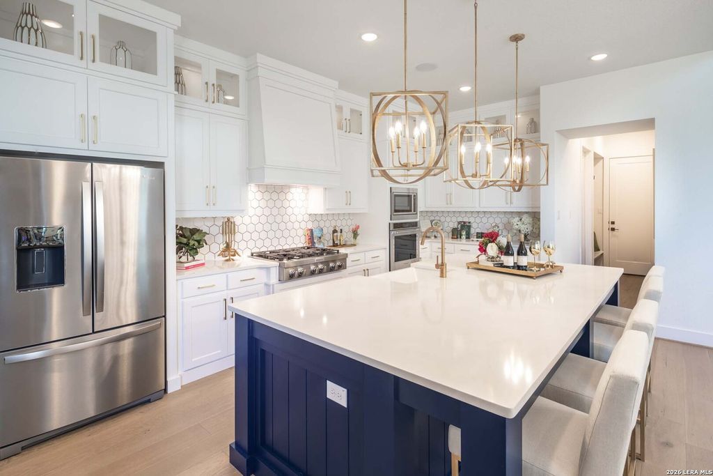 Photo of 210 Navarro, Boerne, TX 78006 (MLS # 1971492)