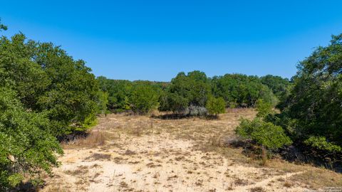 A home in Floresville