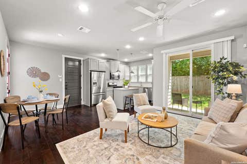Property photo of 252 Claremont Ave 102, San Antonio, TX 78209