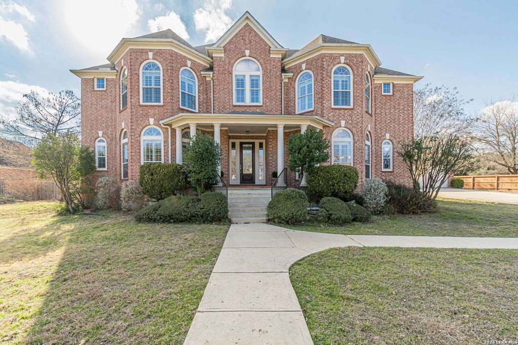 Photo of 8416 Monument Oak, Boerne, TX 78015 (MLS # 1941132)