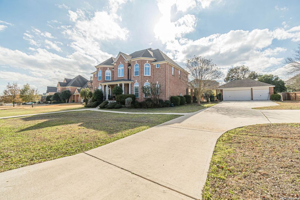 Photo of 8416 Monument Oak, Boerne, TX 78015 (MLS # 1941132)