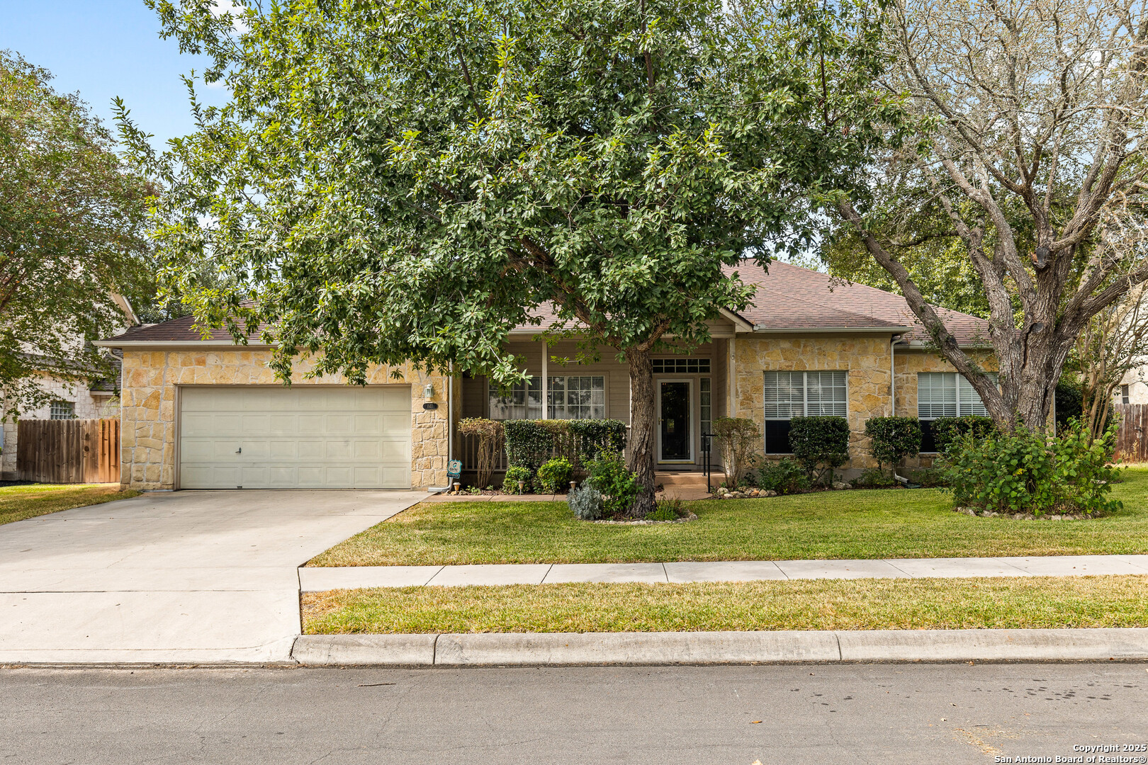 141 Oak Knoll