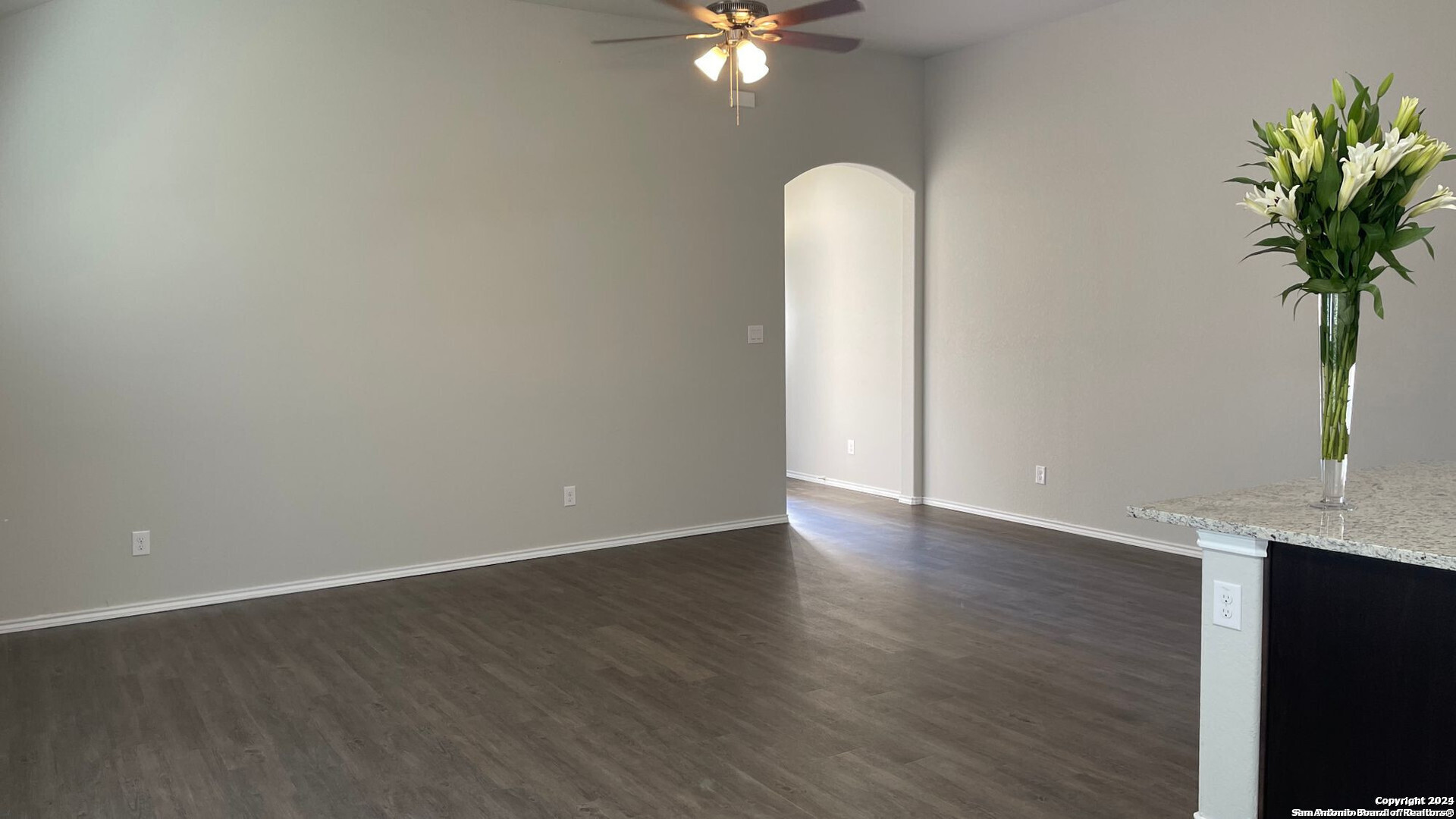 412-414 Emma Dr