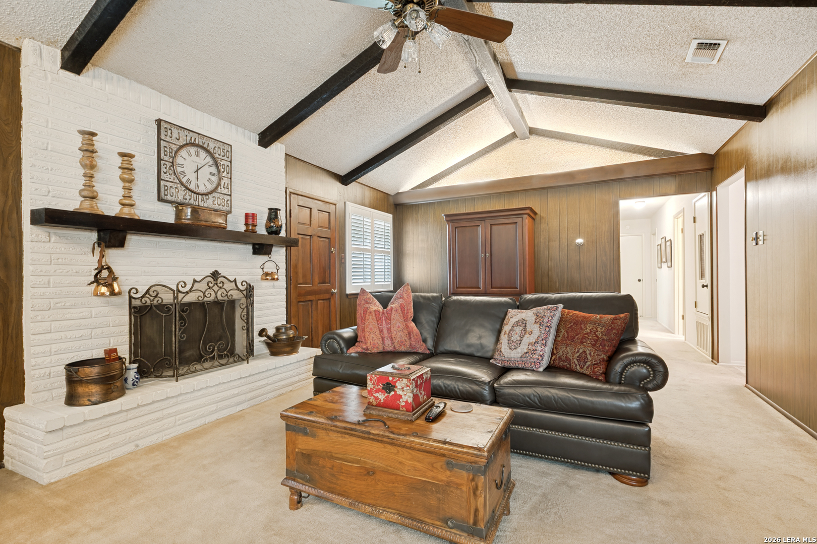 5819 DEAN MARTIN ST