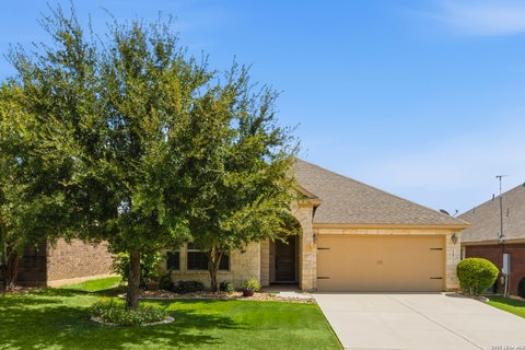 Photo of 120 Pilsen Dr, Boerne, TX 78006 (MLS # 2014949)