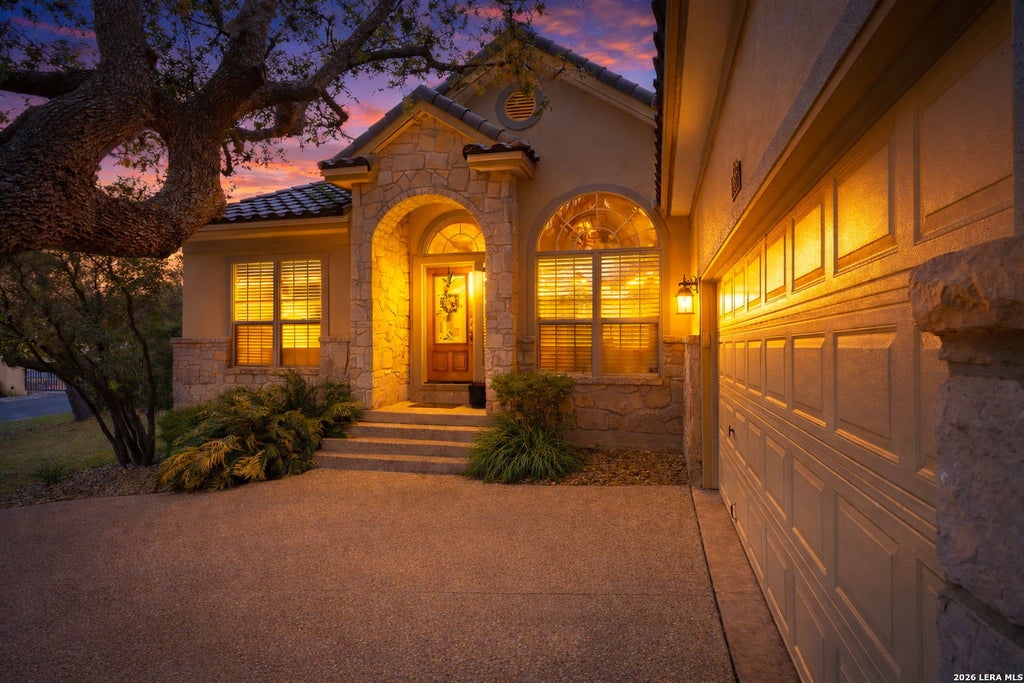 Photo of 927 Serene Meadows, San Antonio, TX 78258 (MLS # 1955246)