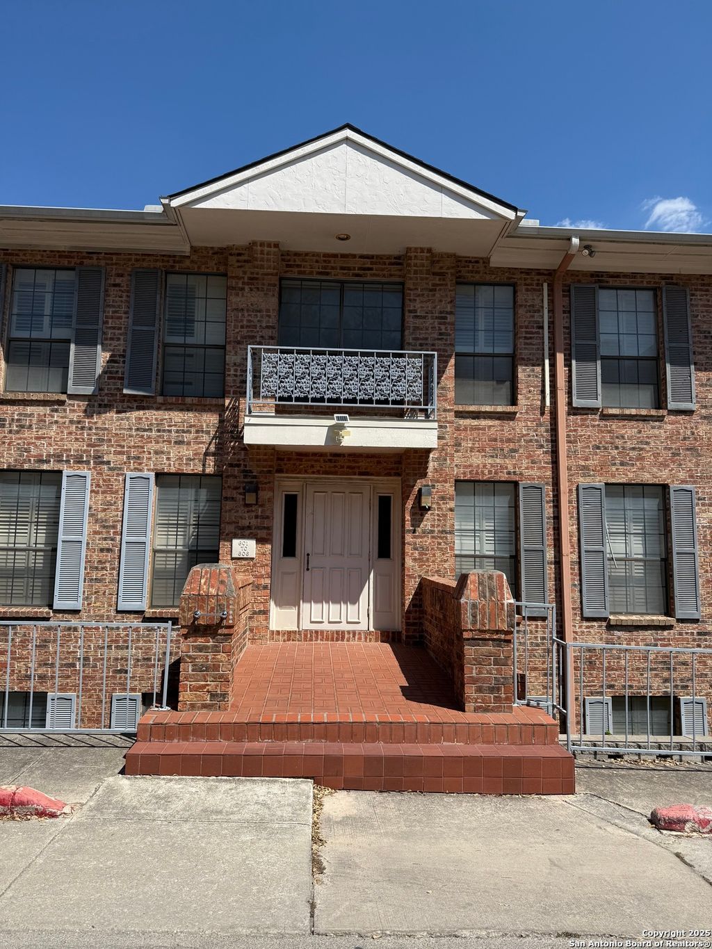 Photo of 5359 Fredericksburg 603 #603, San Antonio, TX 78229 (MLS # 1911940)