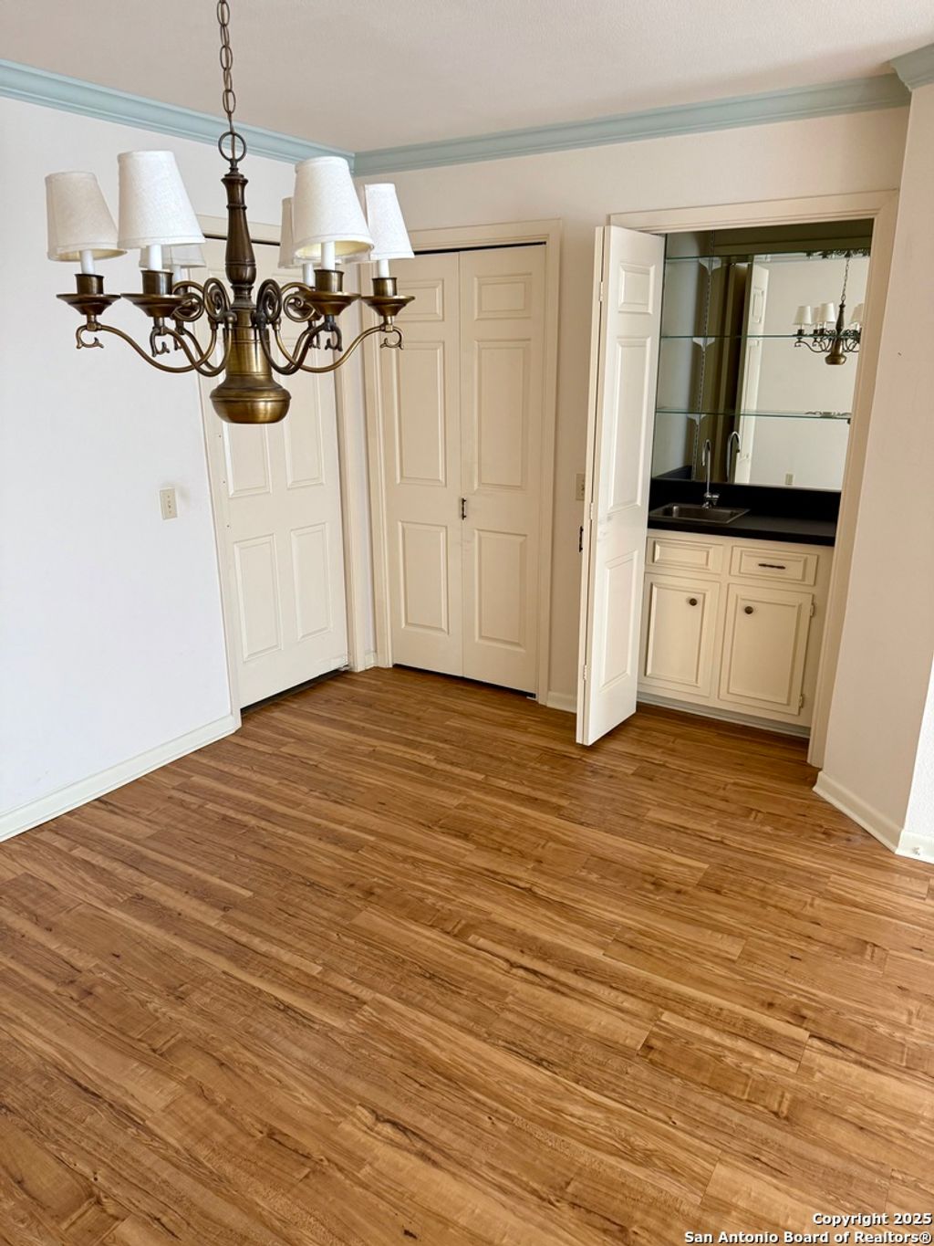 Photo of 5359 Fredericksburg 603 #603, San Antonio, TX 78229 (MLS # 1911940)