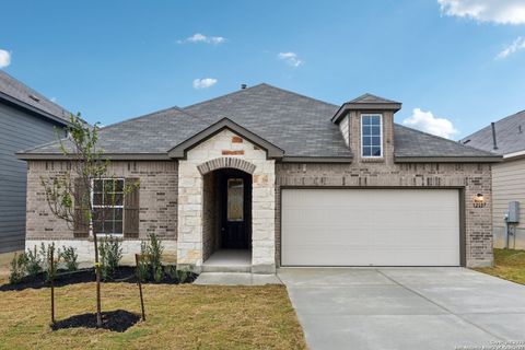 12107 Vista Flats Live Oak TX 78233