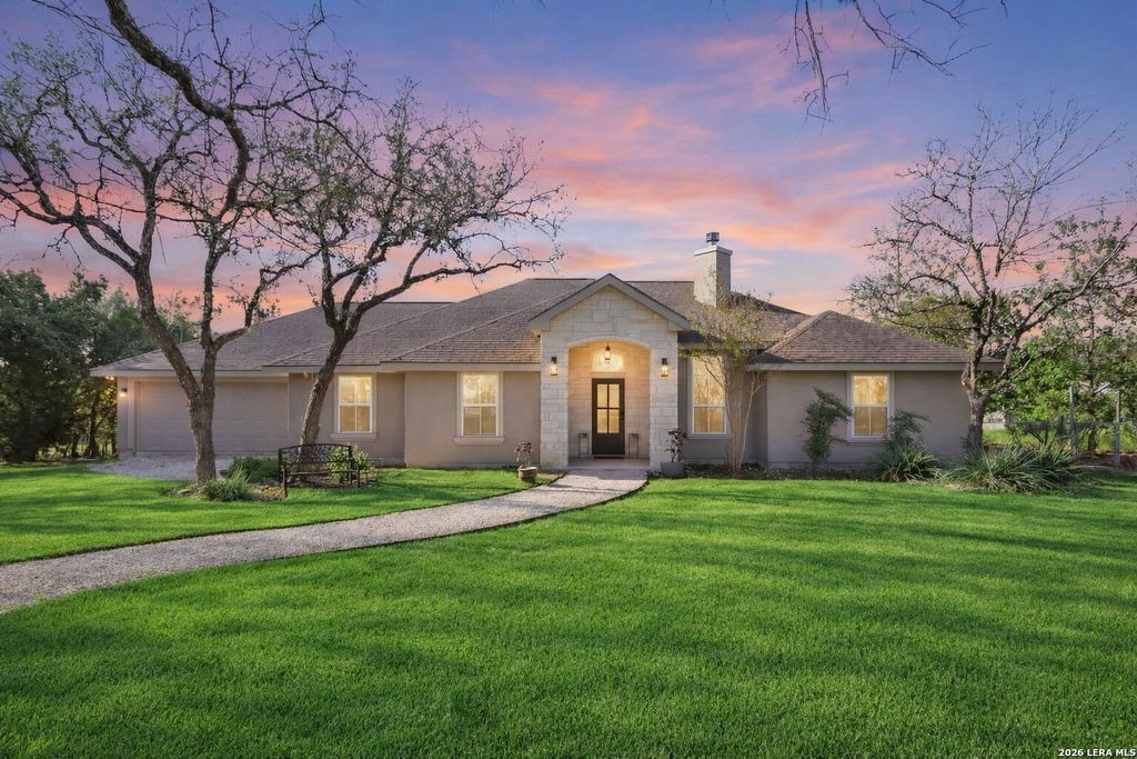 Photo of 1336 Sparkman, Boerne, TX 78006 (MLS # 1949598)