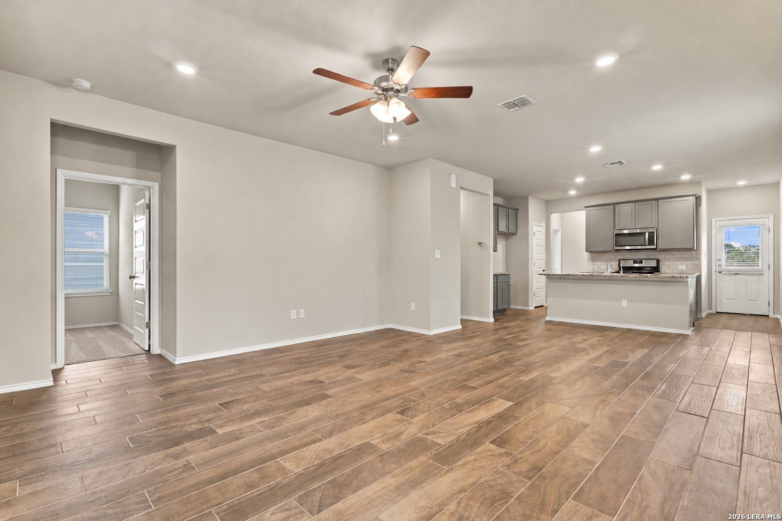 230 Jaycen Ln