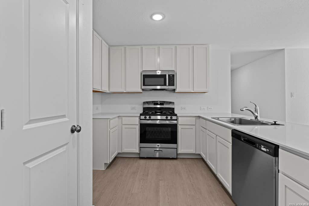 Photo of 107 Ellendale Place, Fredericksburg, TX 78624 (MLS # 1963679)